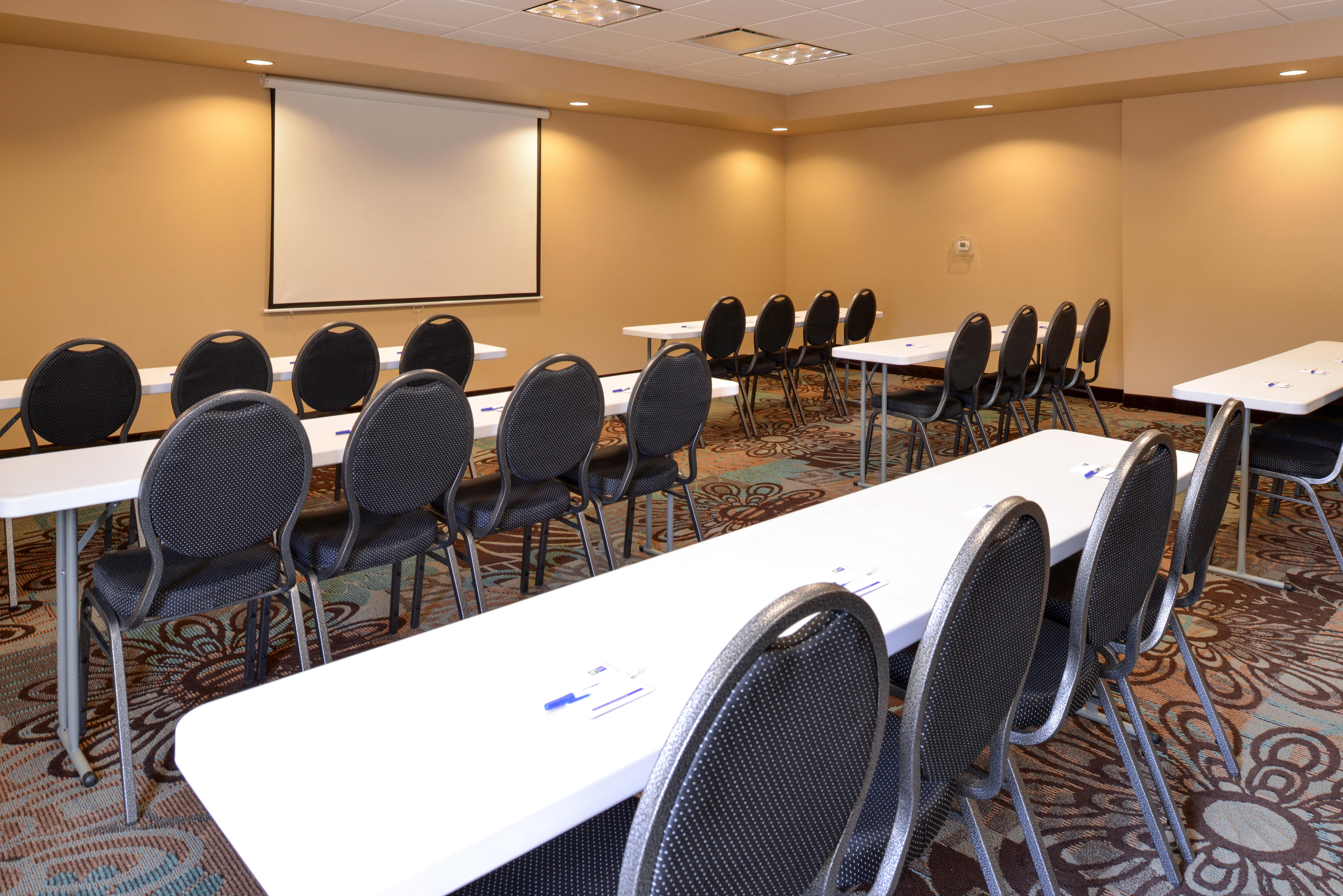 Holiday Inn Express & Suites Globe By Ihg Exteriör bild
